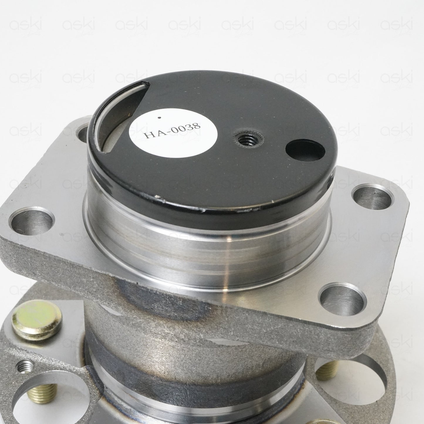 TRQ BHA54894 Rear Left Right Wheel Bearing Hub Assembly for Honda HR-V 16-22 FWD