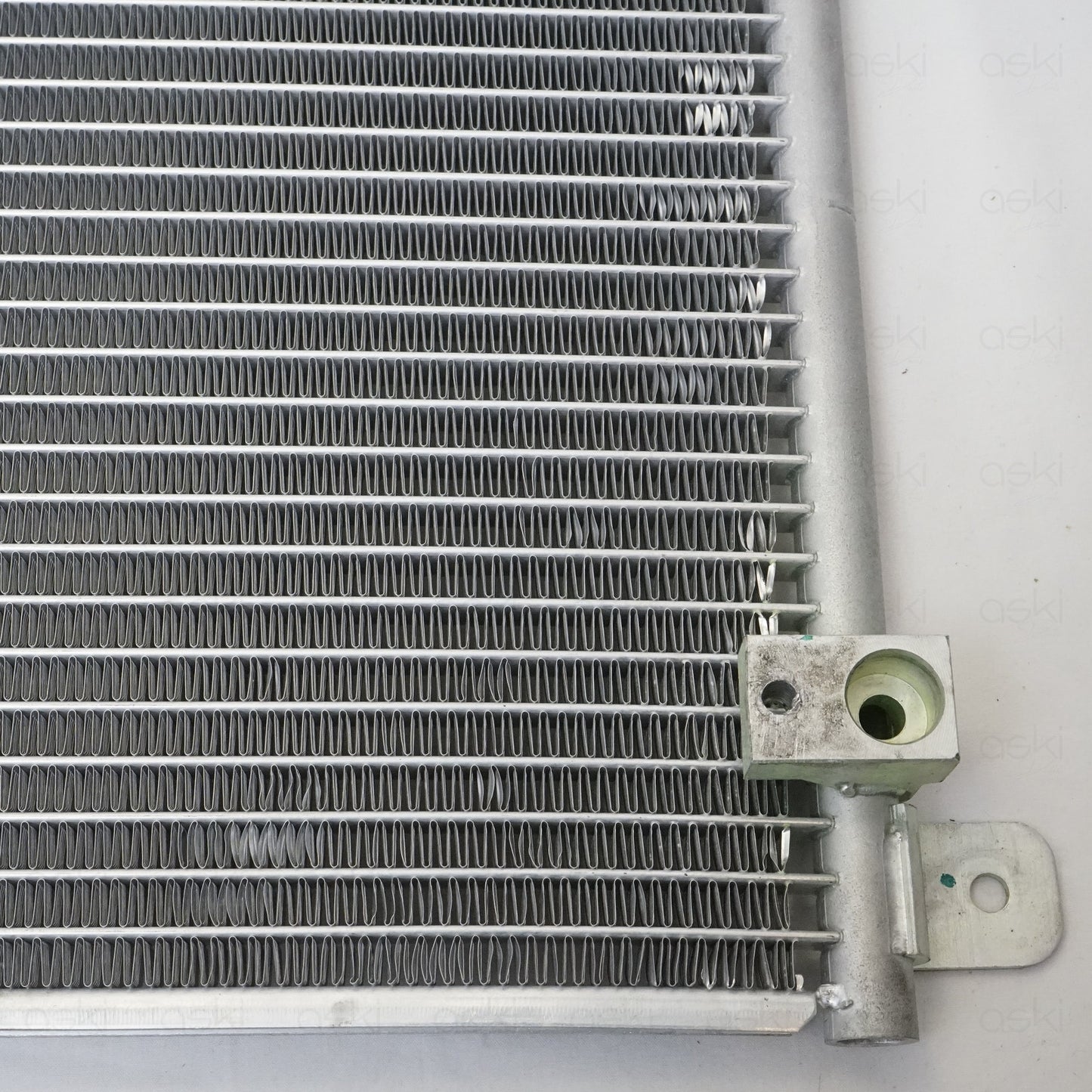 TRQ A/C Condenser Receiver Drier 16-21 Honda Civic 1.5L HO3030163 *NEW DAMAGED*