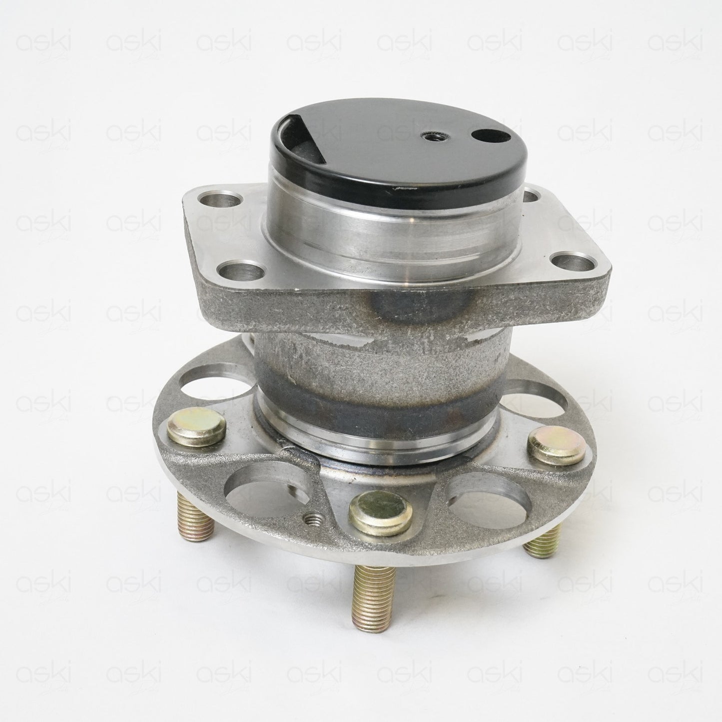 TRQ BHA54894 Rear Left Right Wheel Bearing Hub Assembly for Honda HR-V 16-22 FWD