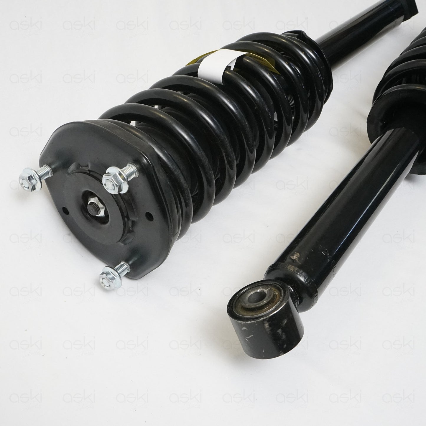 Unity 2-11690-001 Front Complete Strut Assemblies Pair for 01-06 LS430