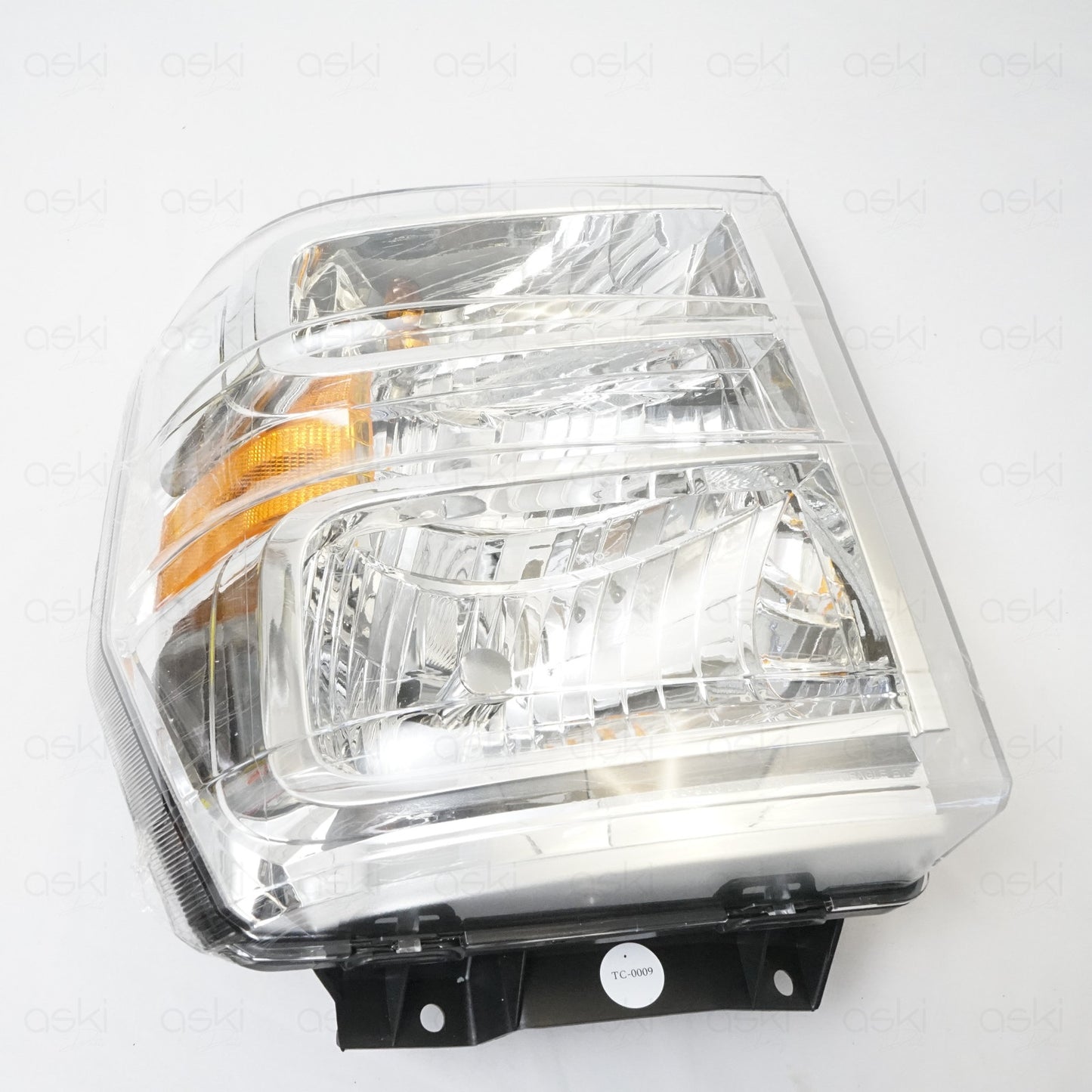 TRQ RH Headlight FO2503249 08-14 E150/E250 08-17 E350 08-19 E450 16-21 F650/F750