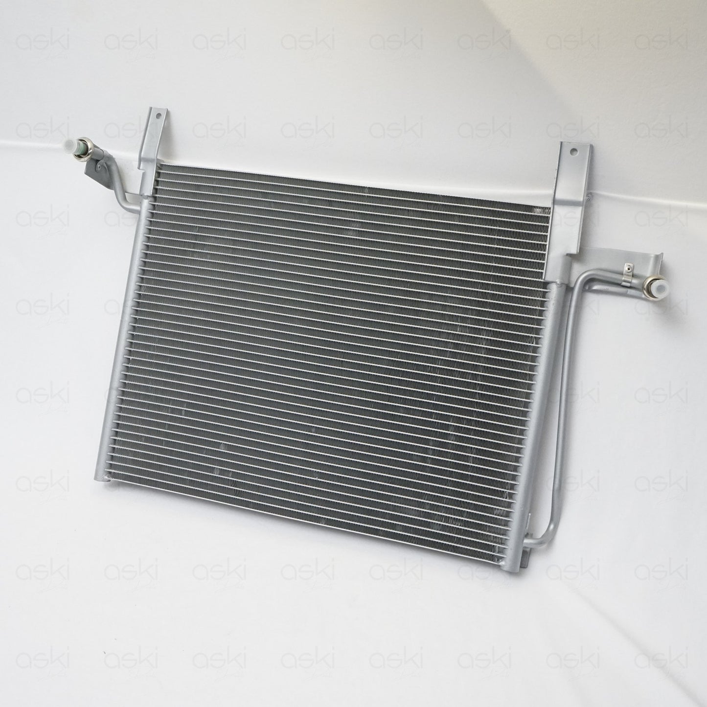 UAC CN4258PFC A/C Condenser Parallel Flow 89-94 Ranger Explorer Navajo