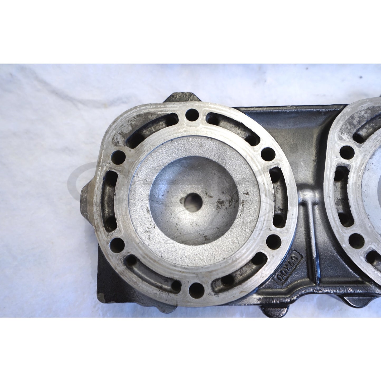 amaha WaveRunner XLT1200 GP1200R 1200 Cylinder Head + Cover 67X-11111 66V-11191