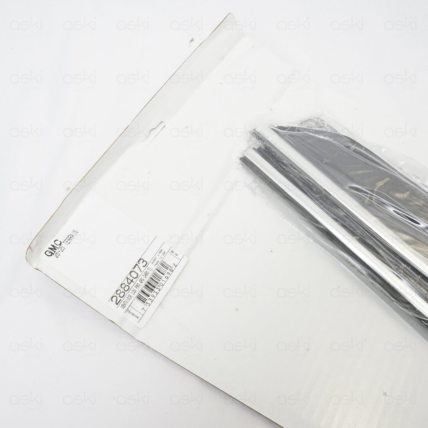 Husky Liners Low Profile Ventvisor 4pc Smoke Chrome Trim for 2025 GMC Terrain