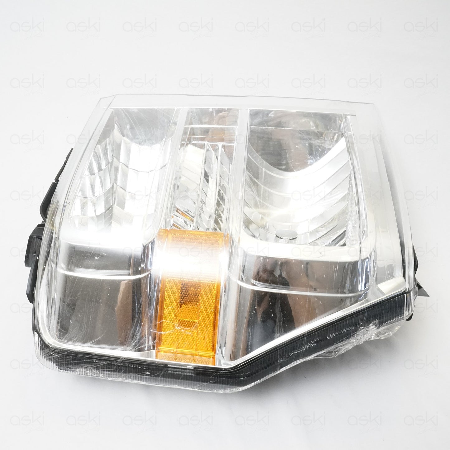 TRQ RH Headlight FO2503249 08-14 E150/E250 08-17 E350 08-19 E450 16-21 F650/F750