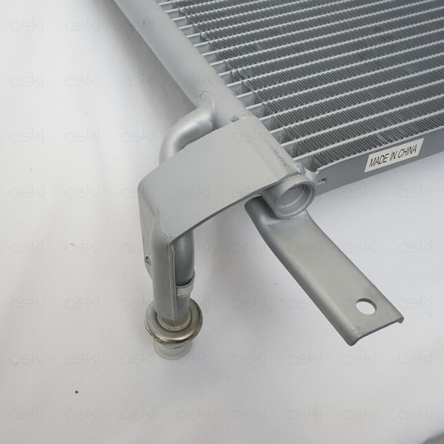 UAC CN4258PFC A/C Condenser Parallel Flow 89-94 Ranger Explorer Navajo