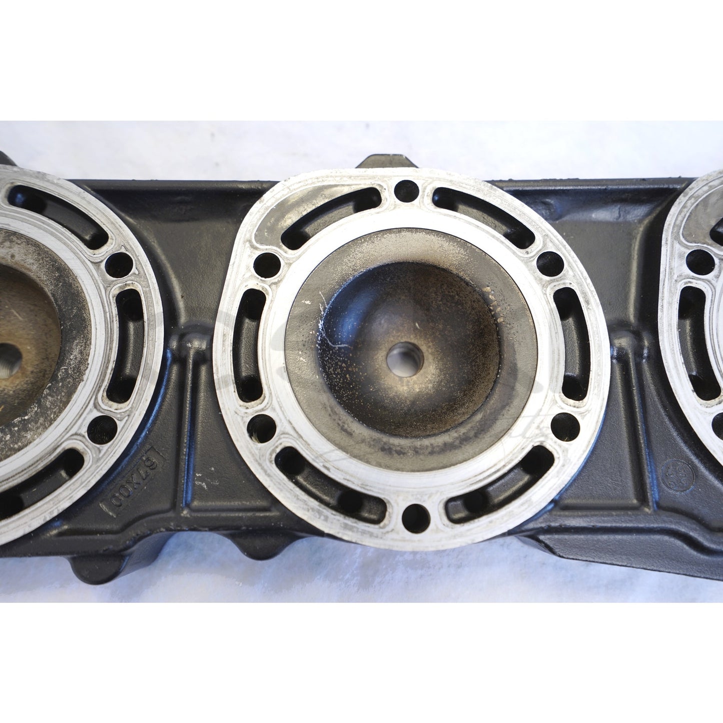 amaha WaveRunner XLT1200 GP1200R 1200 Cylinder Head + Cover 67X-11111 66V-11191