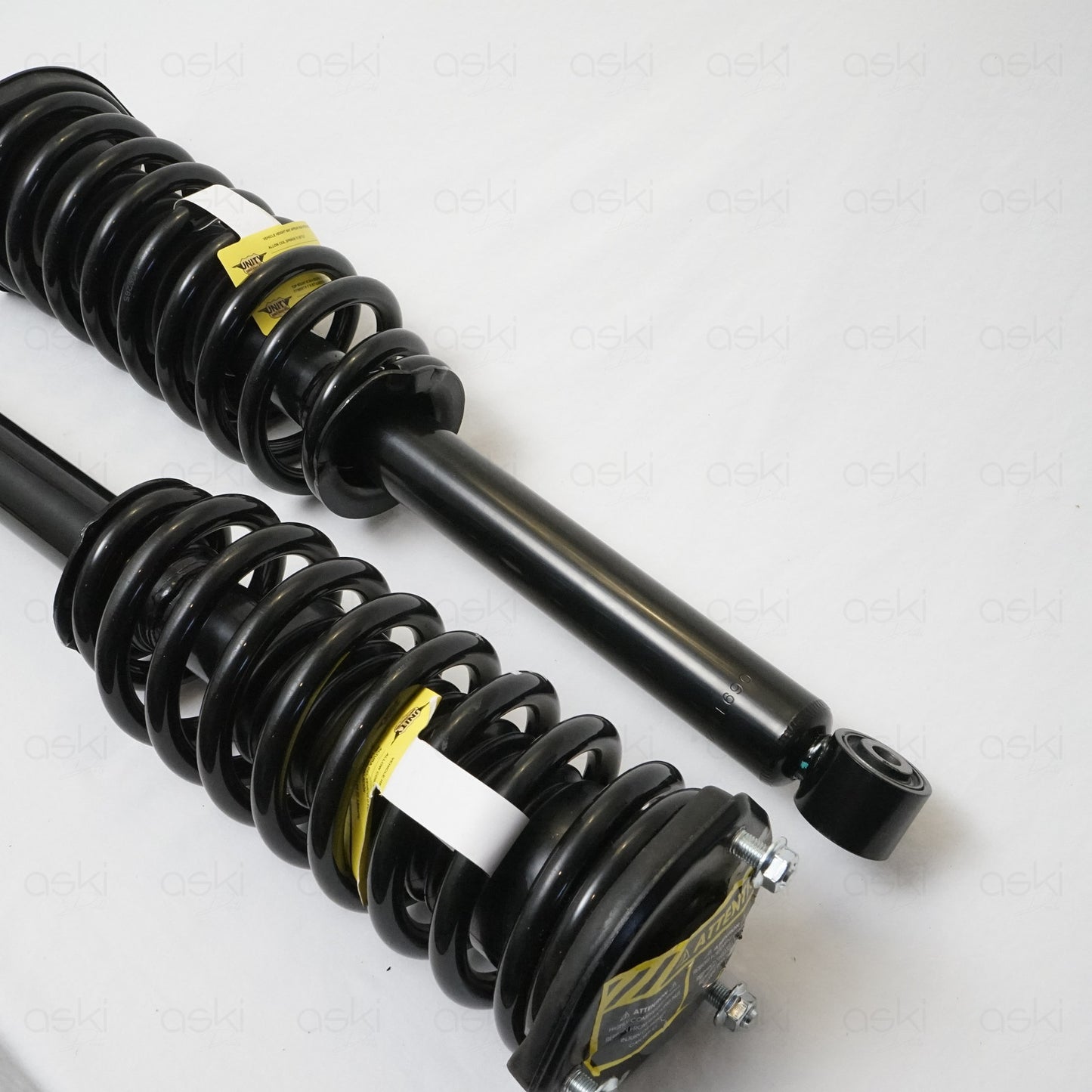 Unity 2-11690-001 Front Complete Strut Assemblies Pair for 01-06 LS430